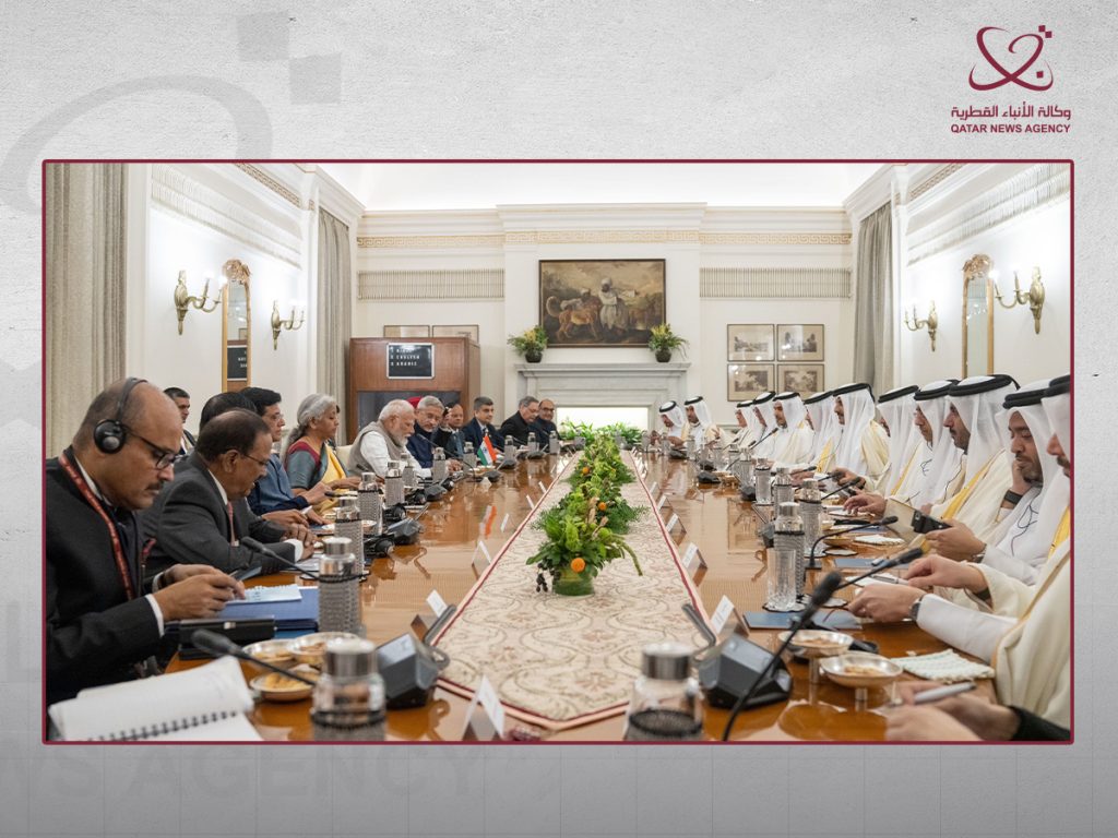 Qatar Amir, Indian Prime Minister hold official talks session