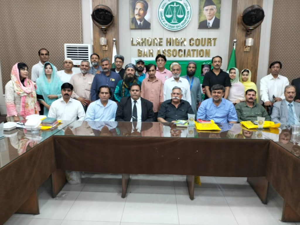 بزم سرخیل ادب انٹرنیشنل کے زیراہتمام لاہور ہائ کورٹ میں مصنفین میں تقسیم ایوارڈز کی تقریب کا انعقاد “