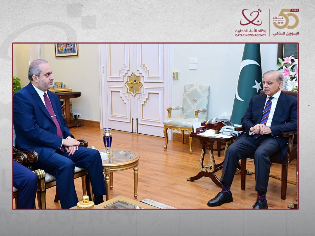 Pakistan’s Prime Minister meets Qatar’s Ambassador