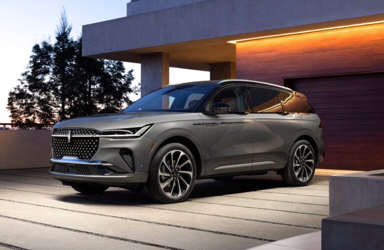 Why the Lincoln Nautilus Hybrid is the Smart Choice for Modern Luxury