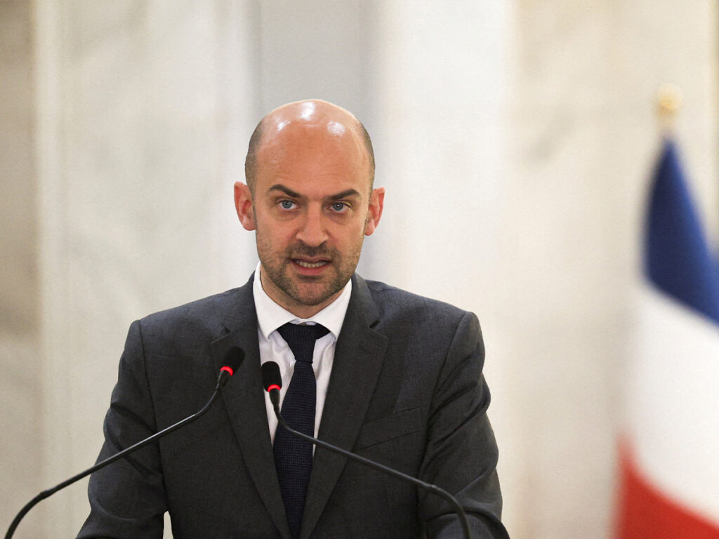 France Urges Israel to Respect US-Iran Agreement and Halt Hostilities in Lebanon