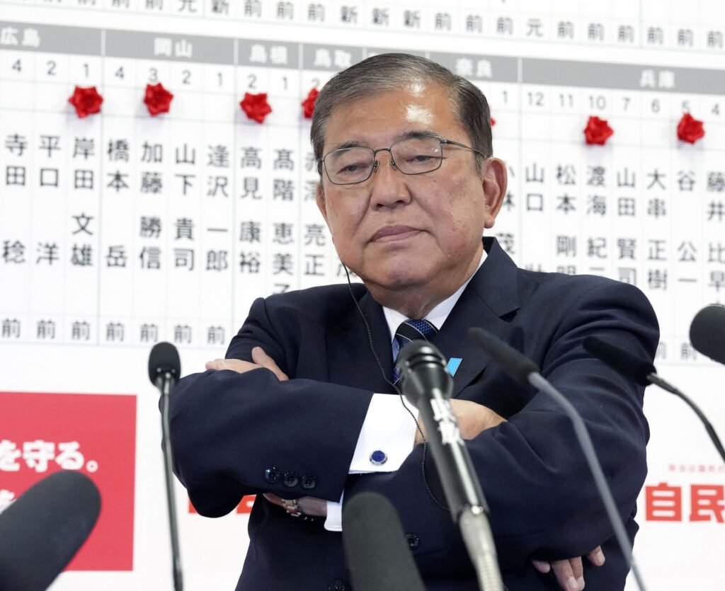Japan Ruling Bloc Faces Concern Over Cabinet Ratings Decline