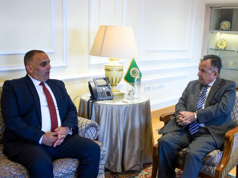 Arab League Urges Donors to Bridge UNRWA Funding Gap