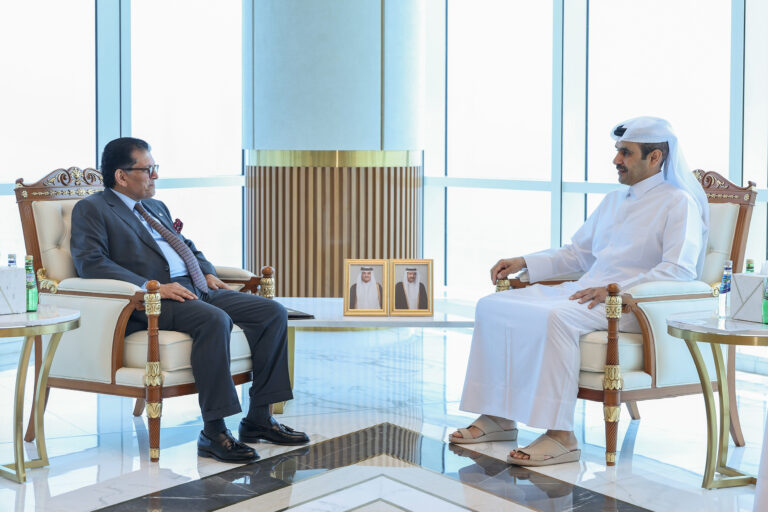 H.E. Minister Saad Sherida Al-Kaabi meets Bangladeshi Minister of Foreign Affairs