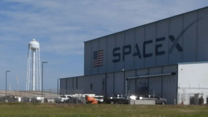 SpaceX Plans $100 Billion World’s Largest Spaceport