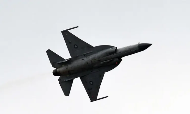 Pakistan Conducts Airstrikes on Terrorist Targets Near Afghanistan
