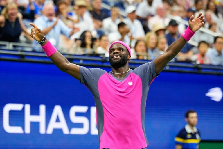 Tiafoe Stuns Michelsen to Reach US Open Semifinals