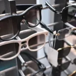 Australia Reviews Smart Glasses Use in Federal Workplaces