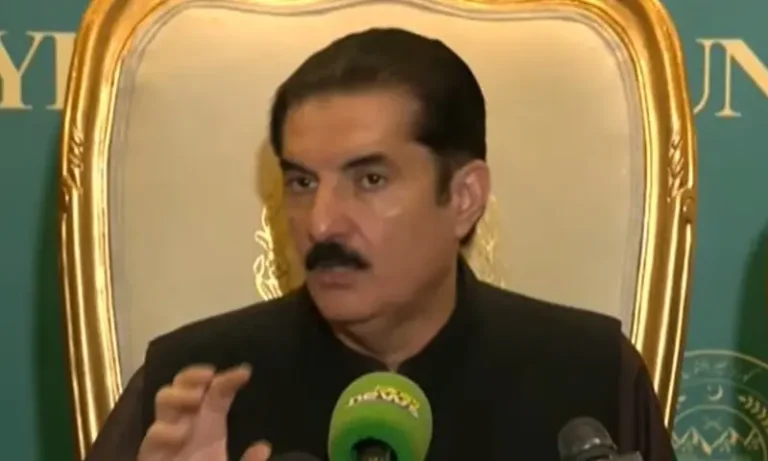 KP Governor Pledges Police Pay Raises, Stronger Counterterrorism Support