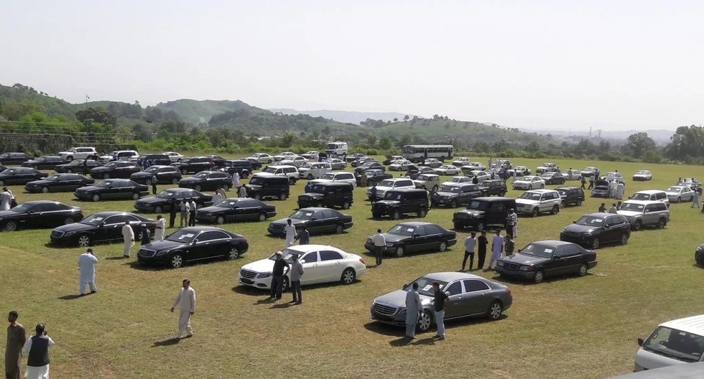 Pakistan Auto Policy Faces Questions Over Export Strategy