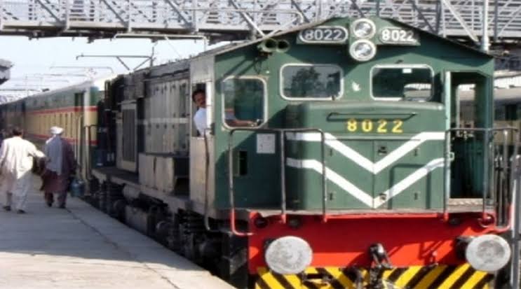 Pakistan Railways Boosts Revenue Through Transparent Asset Leasing
