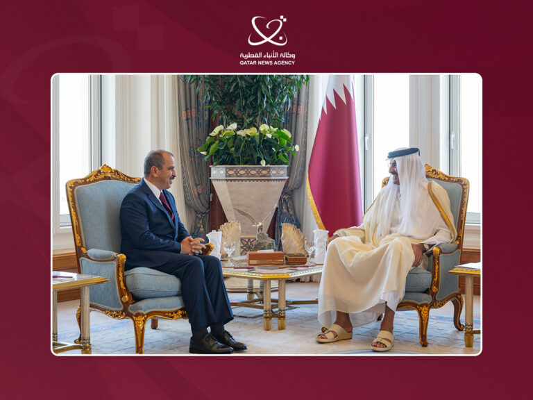 HH Qatar Amir Receives Credentials of Three New Ambassadors