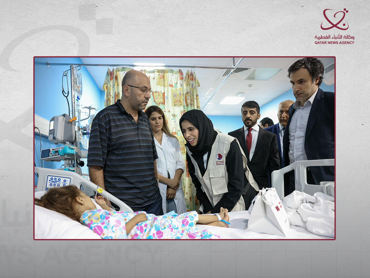 Qatar Minister of State for International Cooperation visits wounded at Beirut Governmental University Hospital