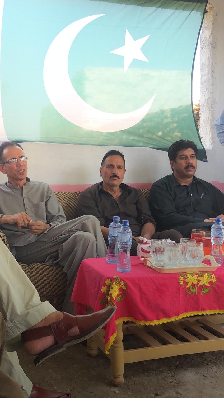 ڈسٹرکٹ ایجوکیشن آفیسر نے مڈل سکول کھبل کا افتتاح کیا
