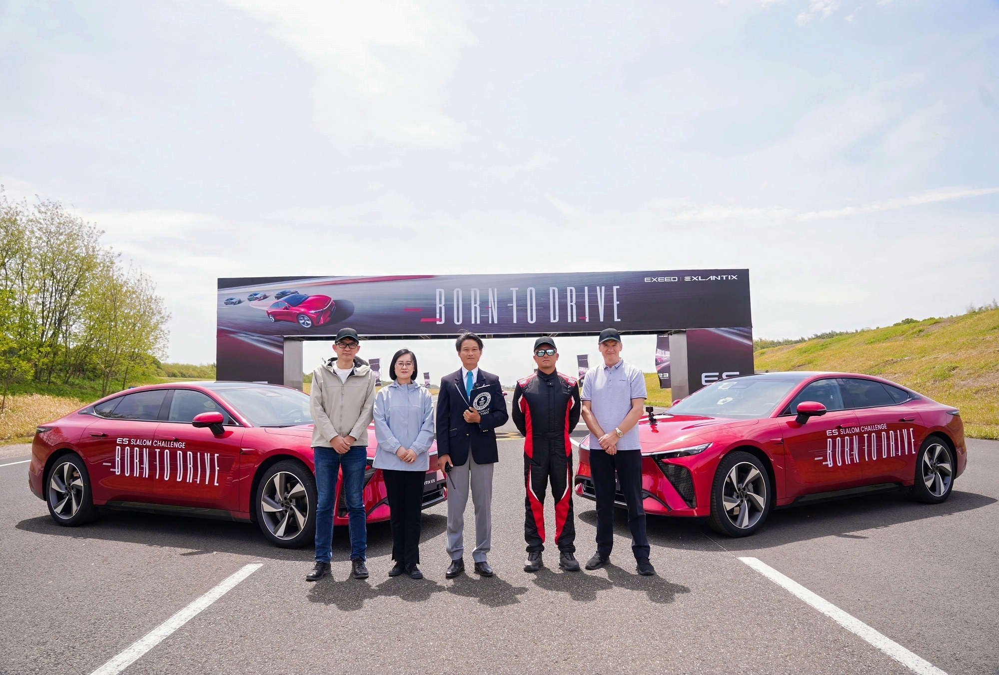 Three New Limit Guinness Records at Ice Speed Festival EXEED EXLANTIX ES & ET Redefine Ice Speed
