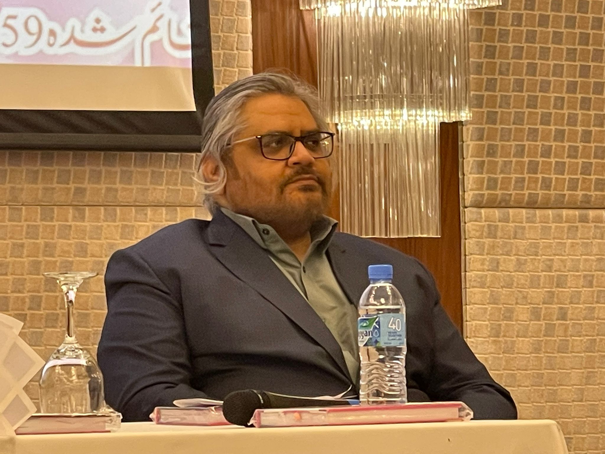 بزمِ اردو قطر کے زیرِ اہتمام: ’آرزو کا دیا‘ کی رسمِ رونمائی و محفلِ مشاعرہ — ایک تہذیبی و جمالیاتی تجلی