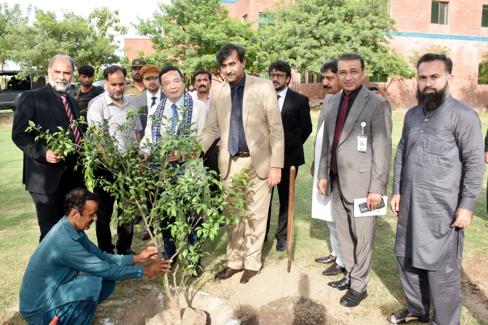 China and MNSUAM Strengthen Agricultural Research Partnership