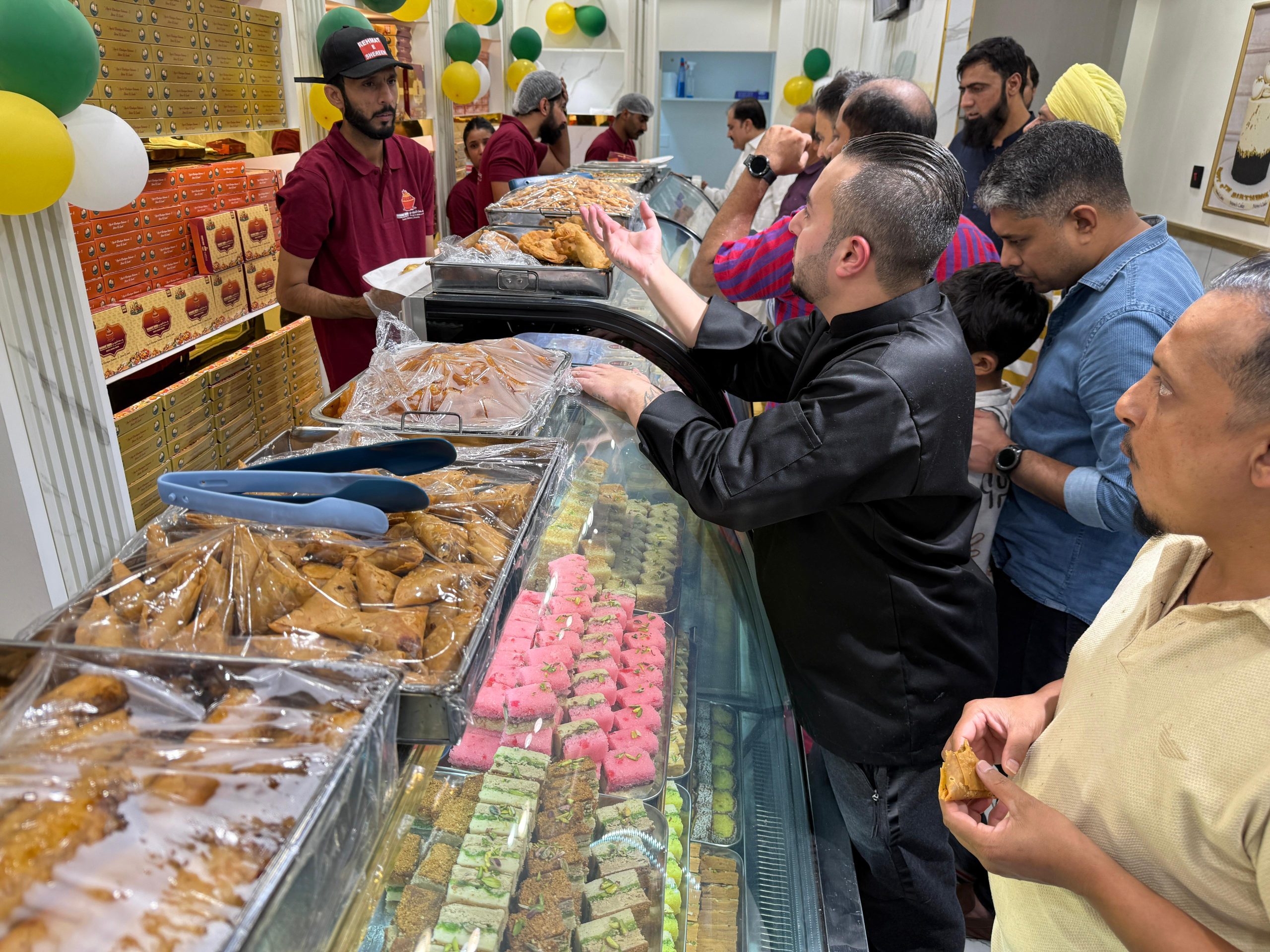 Rahamat Shirin opens first branch in Doha
