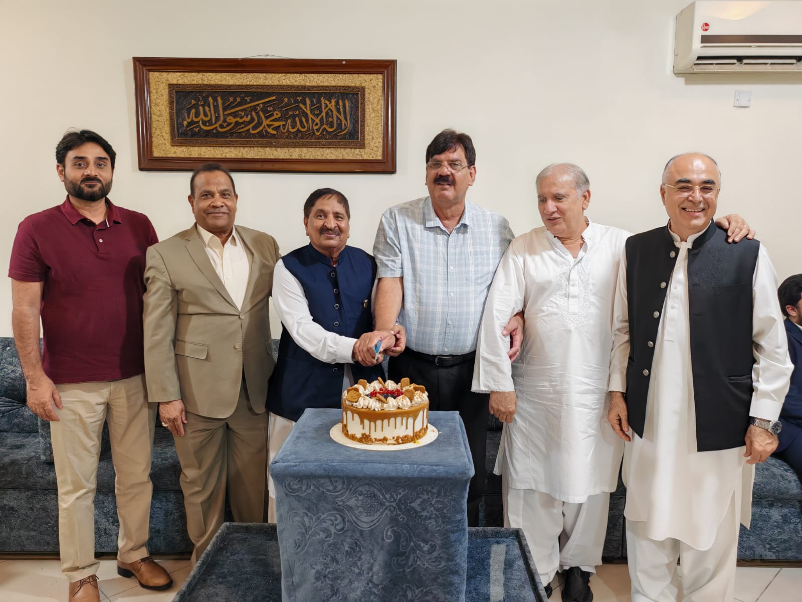 دوحہ میں چوہدری محمد اجمل کی میزبانی میں سجاد ربانی ایڈووکیٹ کے اعزاز میں پرتکلف عشائیہ