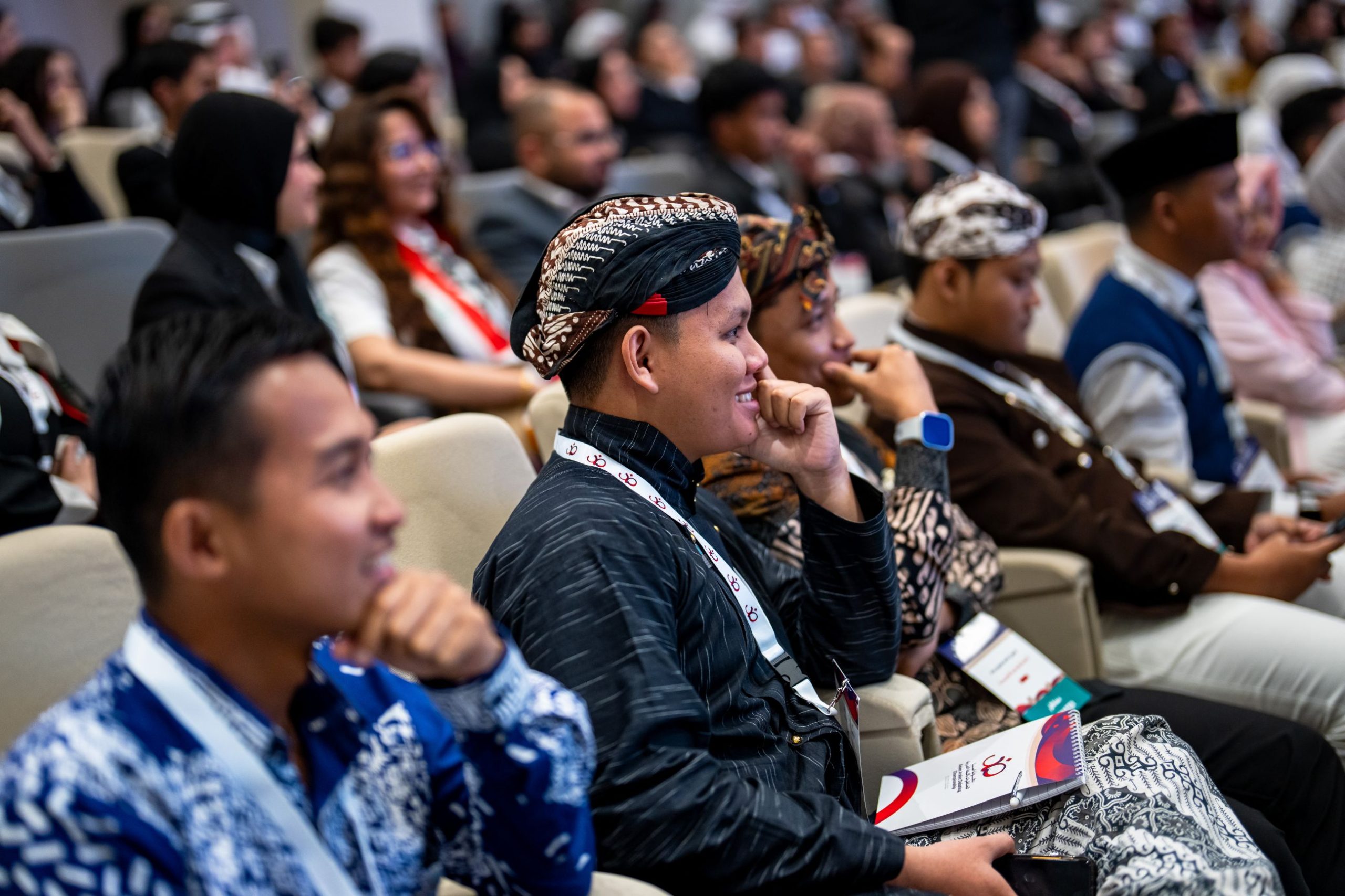 Third Asian Arabic Debating Championship Kicks Off in Muscat