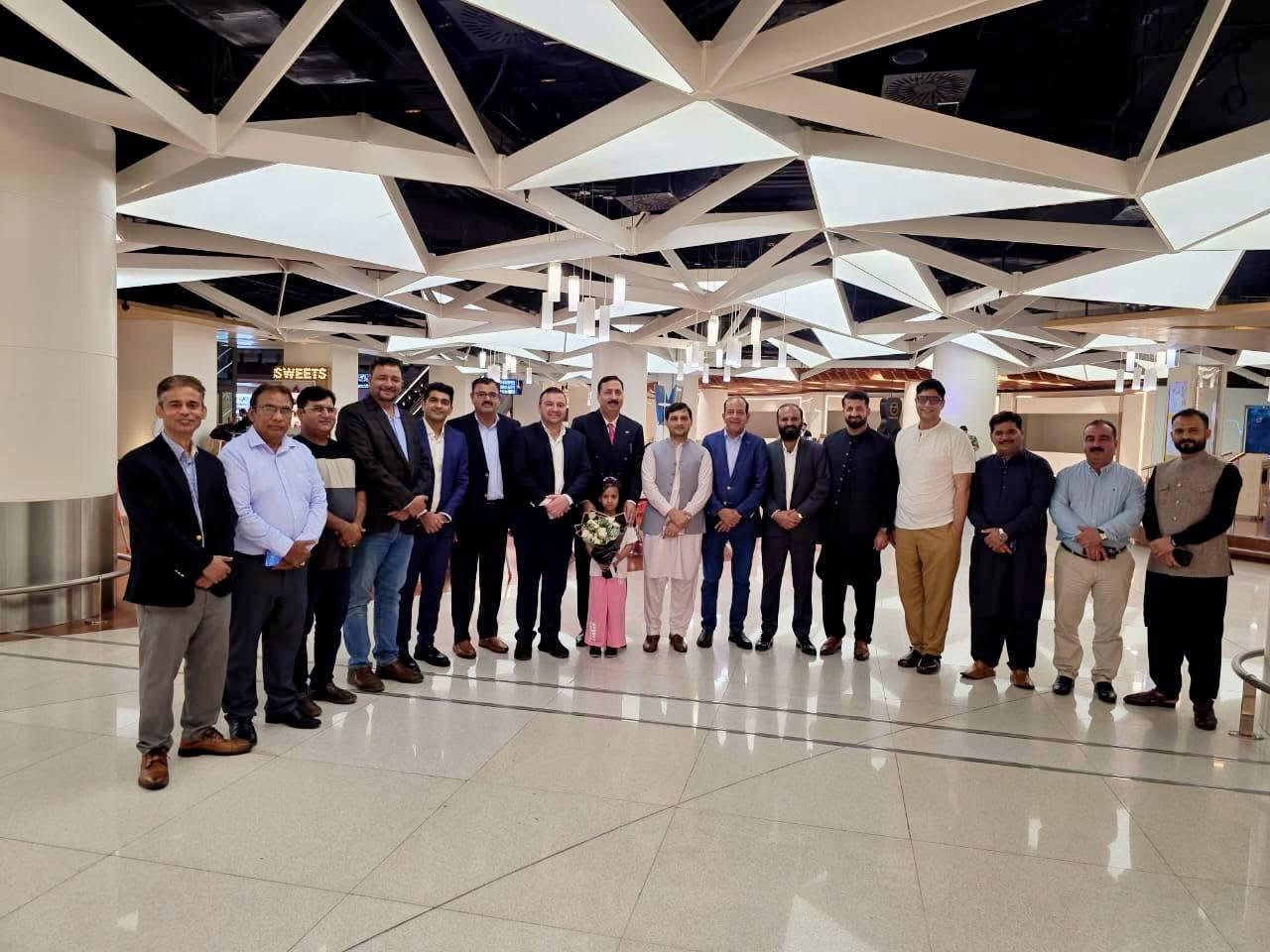 چہرمین اوورسیز پاکستانیز فاؤنڈیشن (OPF) سید قمر رضا کی سلطنت عمان میی پاکستانی کمیونٹی ڈیسنٹ ڈئیر گروپ کی خصوصی دعوت پر عمان آمد