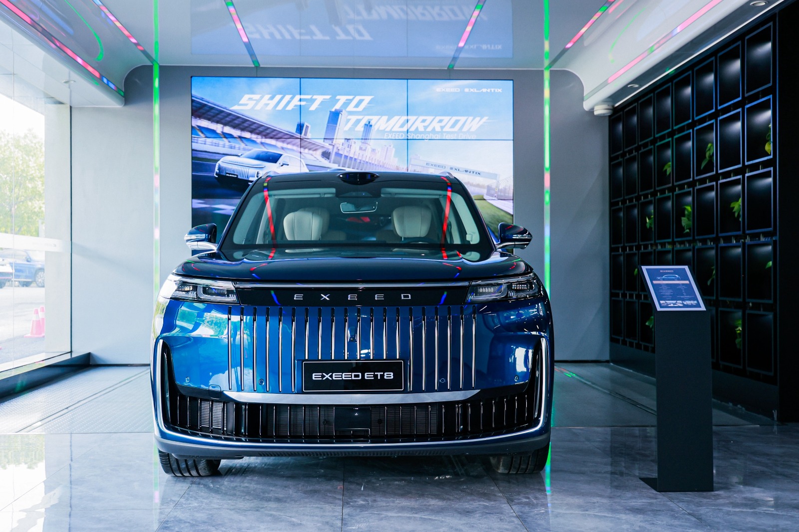 EXEED Showcases Four Upcoming Models on Track, Expanding Its Lineup Across BEV, REEV, PHEV, and ICE Powertrains