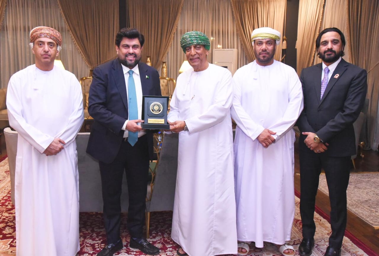 عمان کے 55ویں قومی دن کے پر مسرت موقع پر شیخ سید فیاض علی شاہ کی قیادت میں عمانی وفد  کا دورہ ْ پاکستان