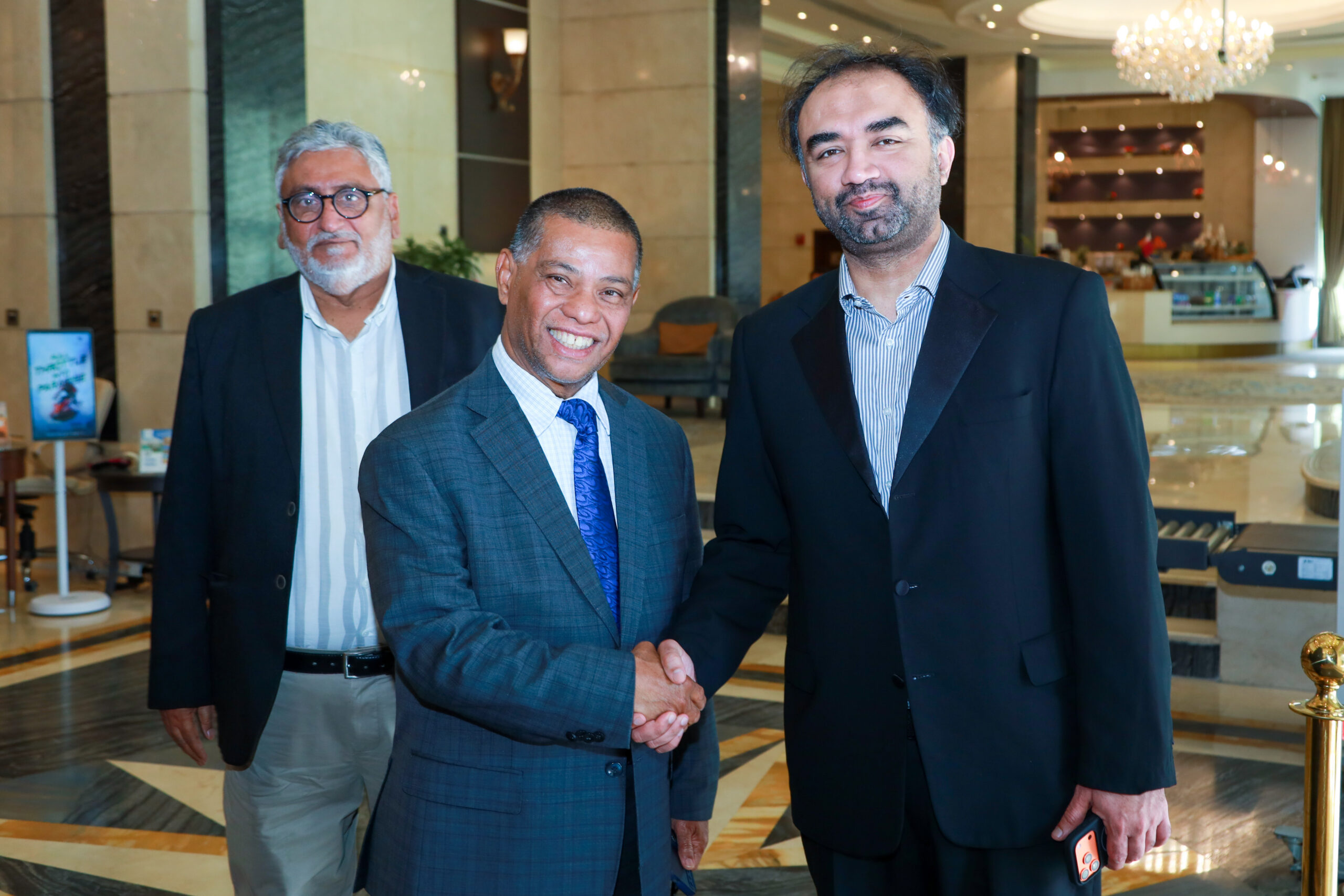 Pakistani Community Bids Farewell to Indonesian Ambassador