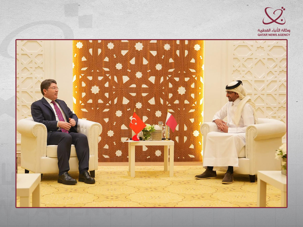 Minister of Justice Meets Algerian, Turkish Counterpart