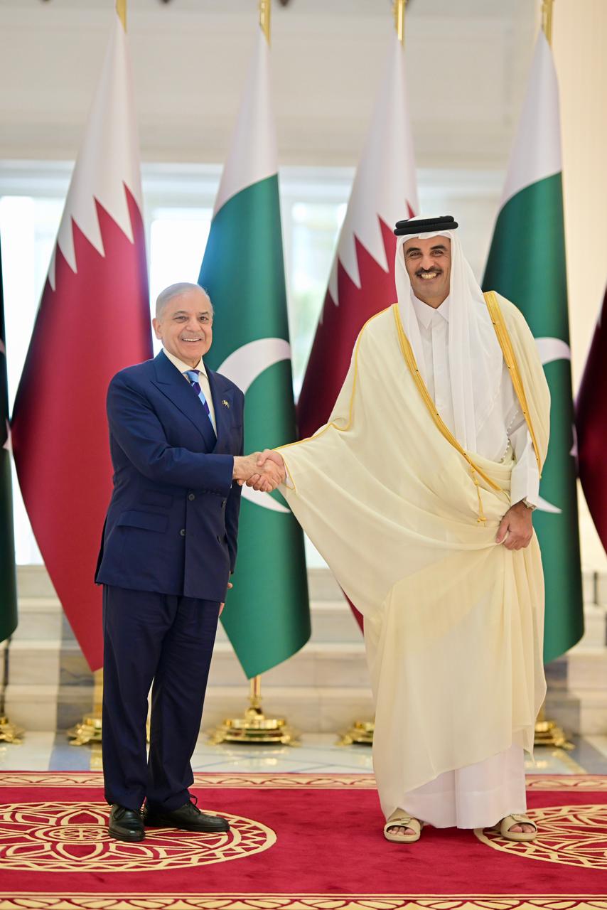 Prime Minister Muhammad Shehbaz Sharif meets Amir of Qatar, H.H Sheikh Tamim bin Hamad Al Thani in Doha. 16 April, 2026.