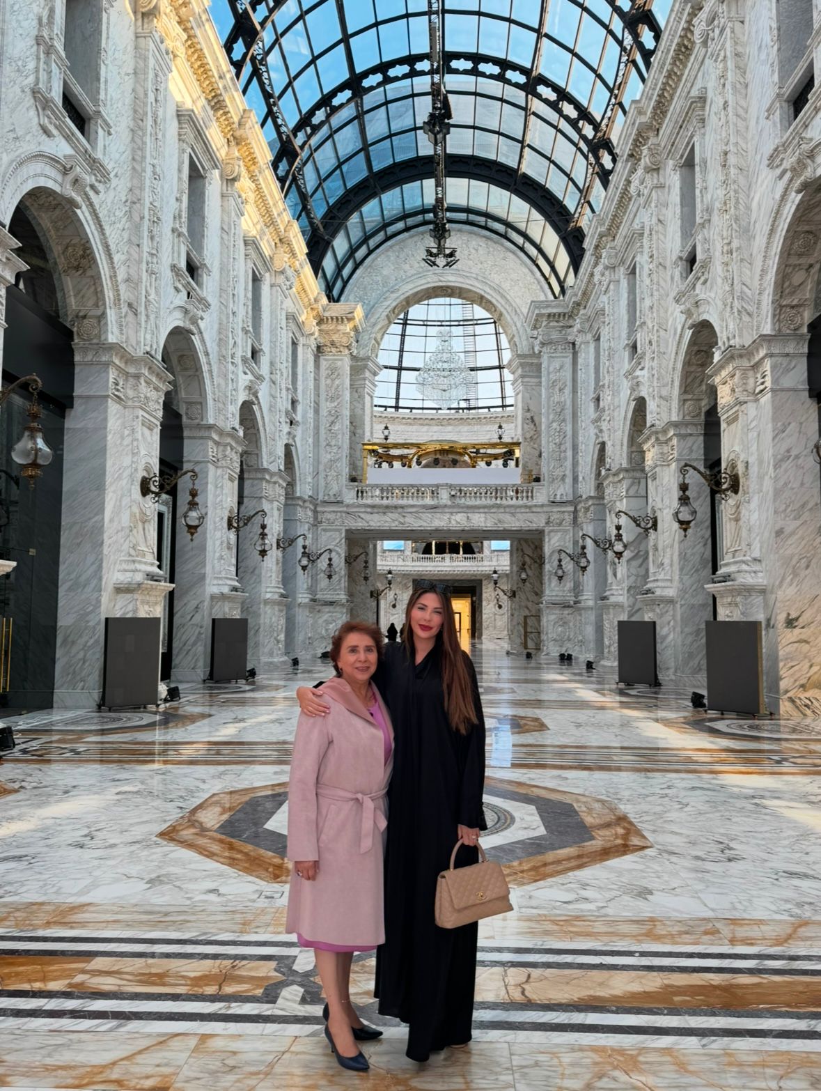 Claudia: A Journey of Transformation, Wellness and Human Connection Across Cultures