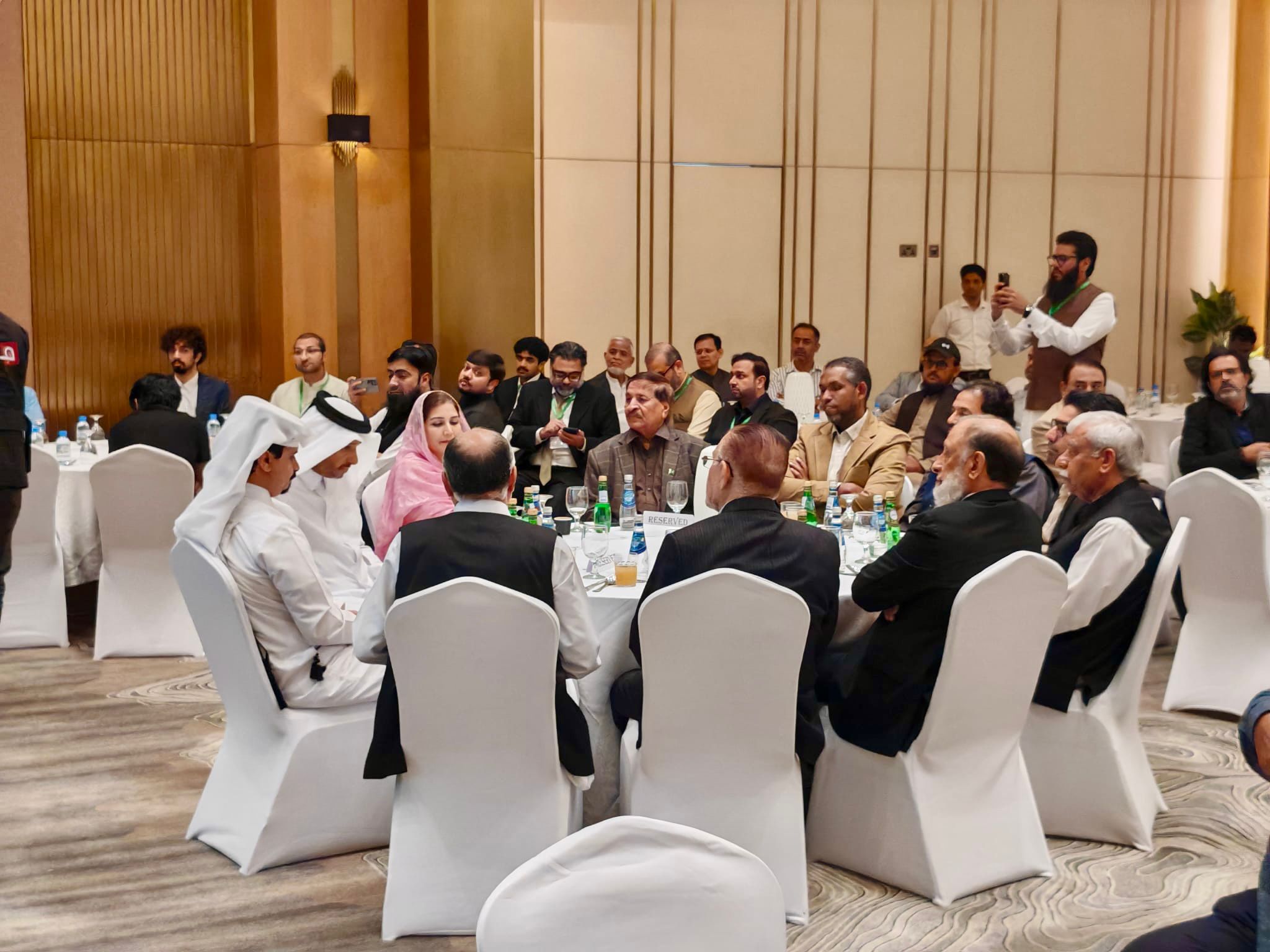 قطر میں فنڈ ریزنگ ڈنر! مستحق خاندانوں کے لئے تعاون کا علان! پاکستان ویلفئیر فورم