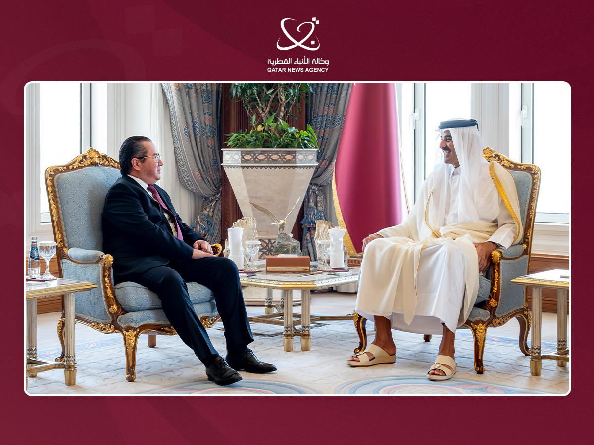 Qatar Amir Receives Ambassadors of Kazakhstan and Russia at the End of their Tenure